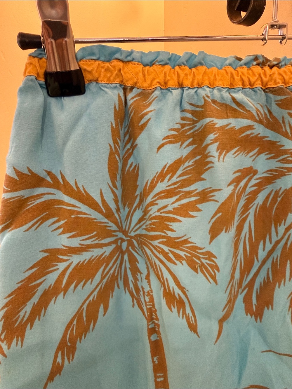 Asymmetrical Blue Tropical Print Skirt with Elastic Waist - Picture 2 of 3
